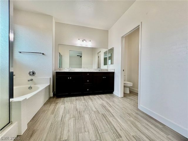8667 Moon Crater Avenue, Las Vegas, NV 89178