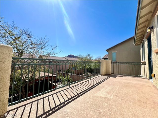 8667 Moon Crater Avenue, Las Vegas, NV 89178