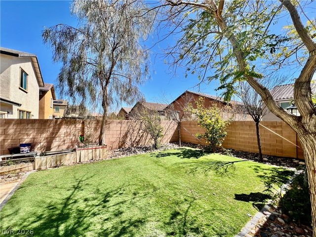 8667 Moon Crater Avenue, Las Vegas, NV 89178