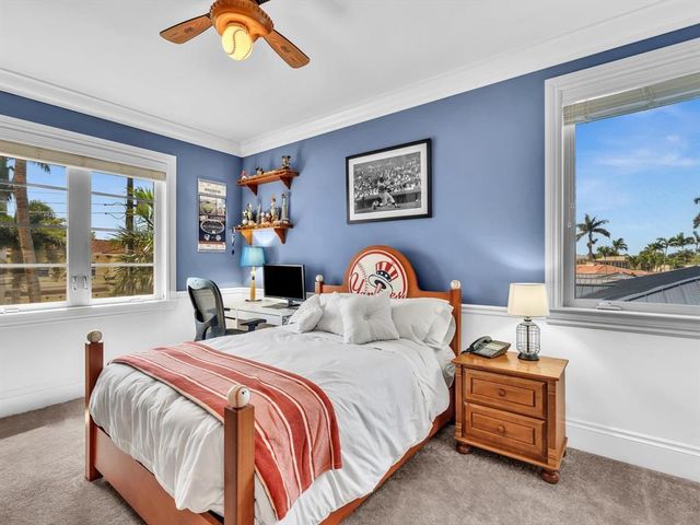 4431 NE 24th Avenue, Lighthouse Point, FL 33064