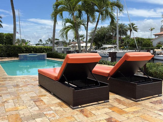 4431 NE 24th Avenue, Lighthouse Point, FL 33064