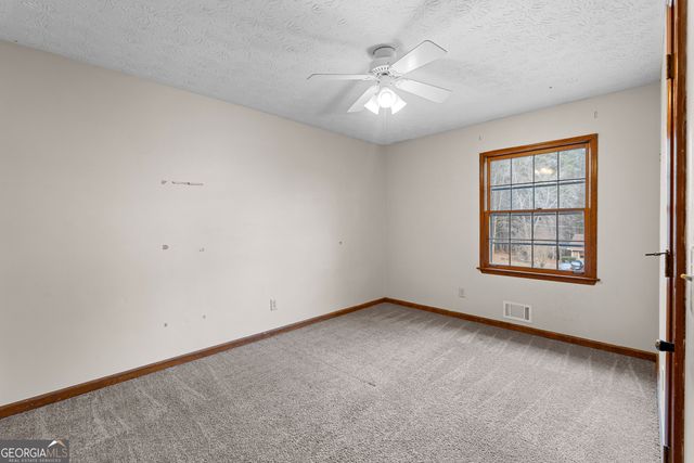 125 Nina Celeste Lane, Fayetteville, GA 30215