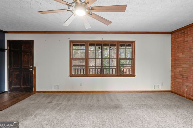 125 Nina Celeste Lane, Fayetteville, GA 30215