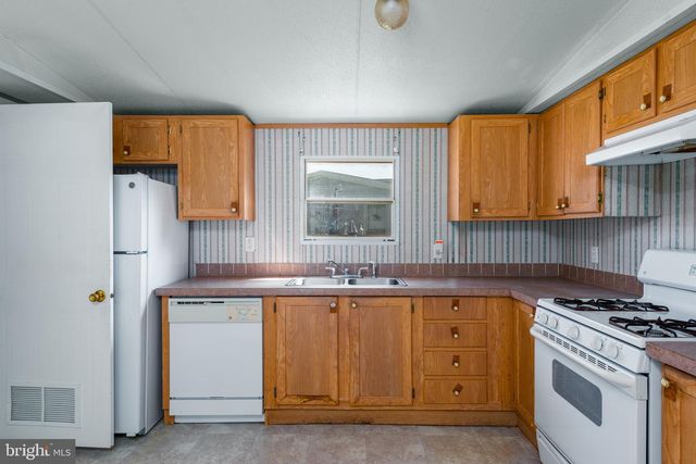 108 S DAYFLOWER CT #57, Dover, DE 19904