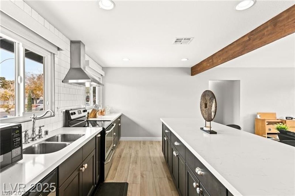 1707 South 8th, Las Vegas, NV 89104 — photo 2