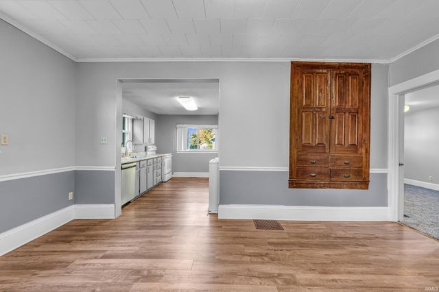 709 N Wheeling Avenue, Muncie, IN 47303