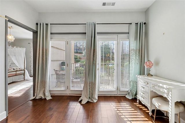 2865 LENOX NE Road 111, Atlanta, GA 30324