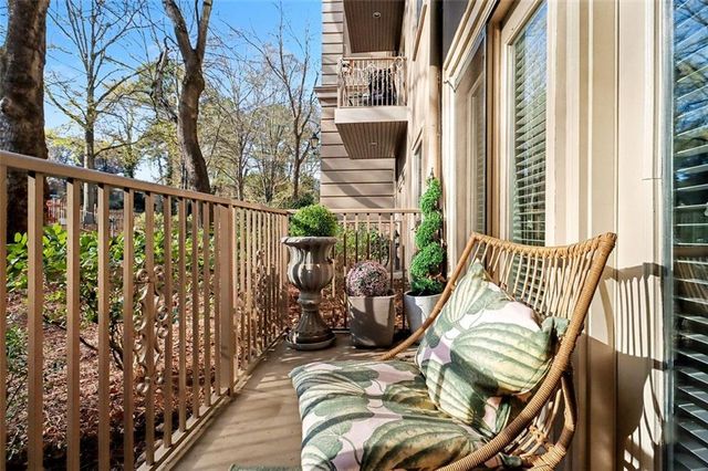 2865 LENOX NE Road 111, Atlanta, GA 30324