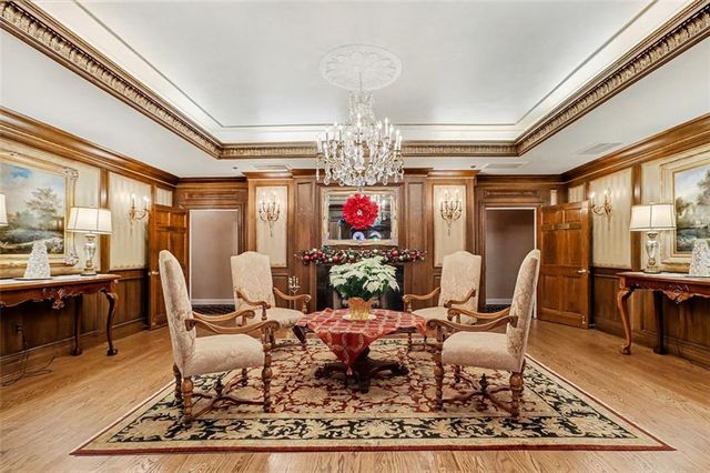 2865 LENOX NE Road 111, Atlanta, GA 30324