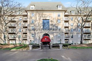 2865 LENOX NE Road 111, Atlanta, GA 30324