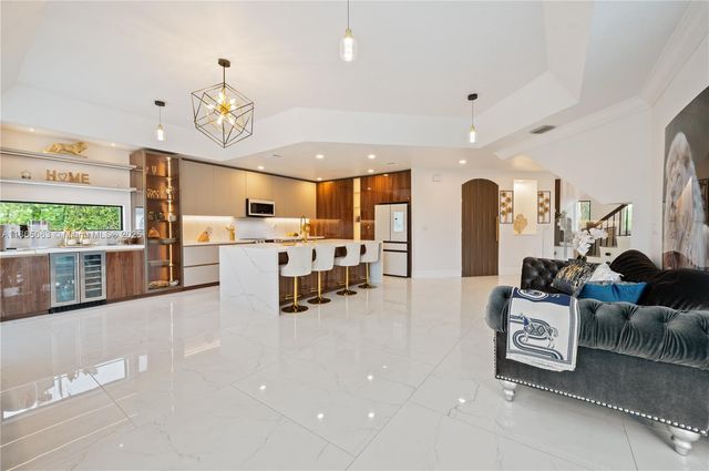 35351 SW 218th Ave, Homestead, FL 33034