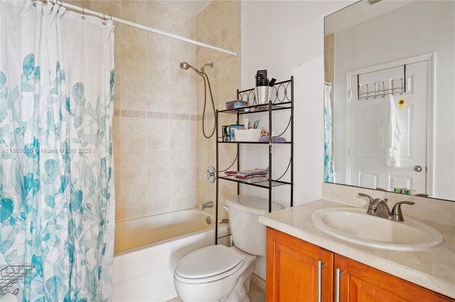 35351 SW 218th Ave, Homestead, FL 33034