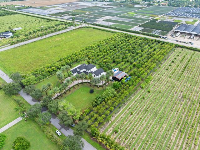 35351 SW 218th Ave, Homestead, FL 33034