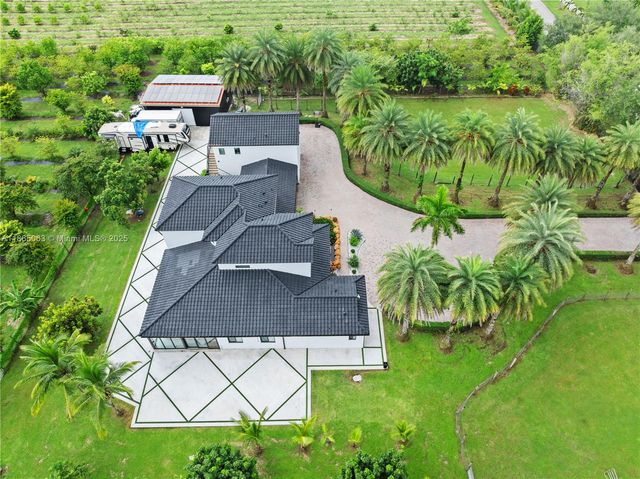 35351 SW 218th Ave, Homestead, FL 33034