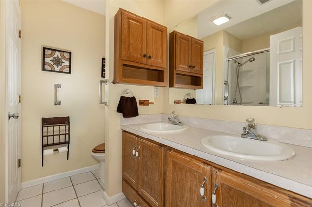 124 Hunter Circle, Wilkesboro, NC 28697