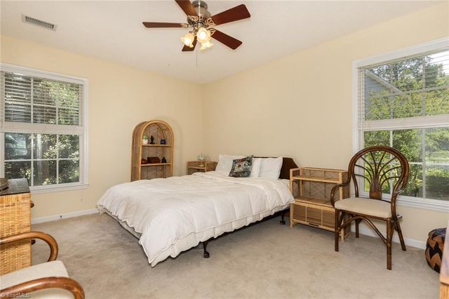 124 Hunter Circle, Wilkesboro, NC 28697