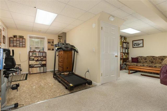 124 Hunter Circle, Wilkesboro, NC 28697