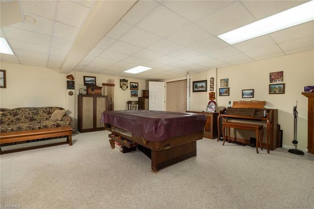 124 Hunter Circle, Wilkesboro, NC 28697