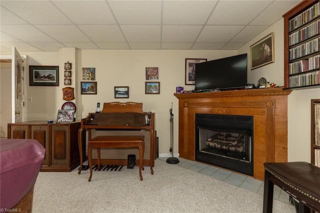 124 Hunter Circle, Wilkesboro, NC 28697