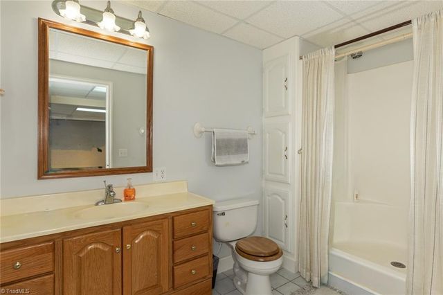 124 Hunter Circle, Wilkesboro, NC 28697