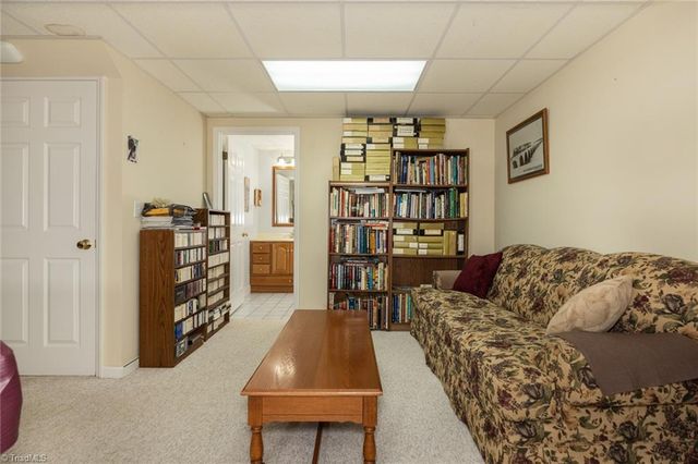 124 Hunter Circle, Wilkesboro, NC 28697