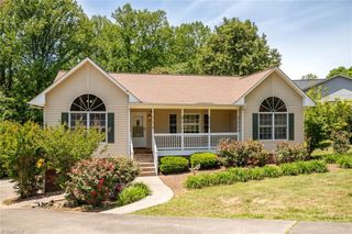 124 Hunter Circle, Wilkesboro, NC 28697