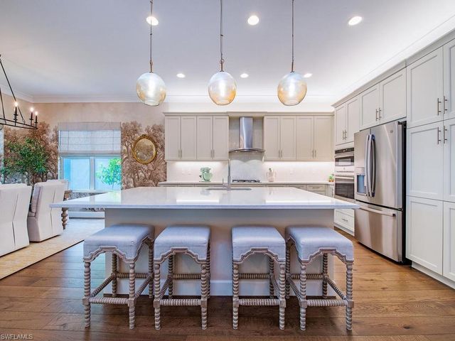 12058 Mimosa ST, Naples, FL 34120