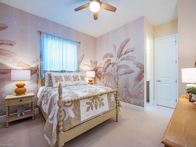12058 Mimosa ST, Naples, FL 34120