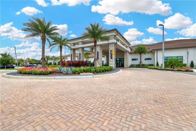 12058 Mimosa ST, Naples, FL 34120