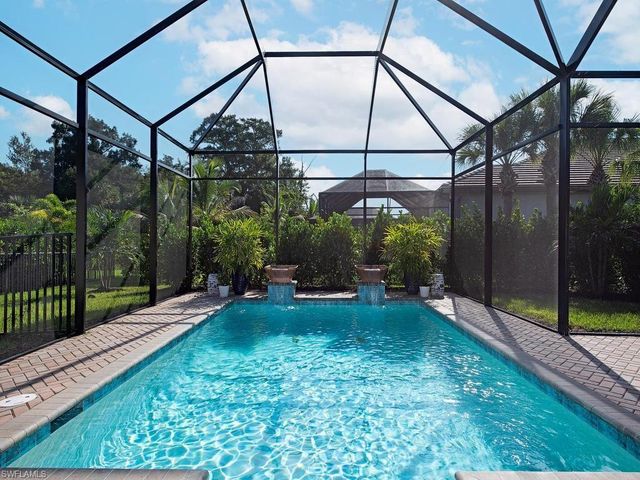 12058 Mimosa ST, Naples, FL 34120