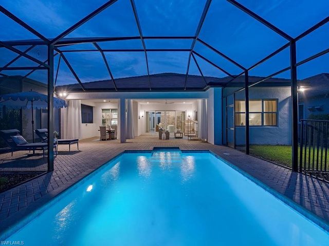 12058 Mimosa ST, Naples, FL 34120