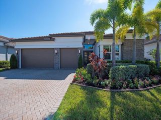 12058 Mimosa ST, Naples, FL 34120