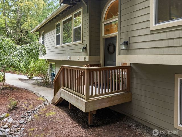 43 Goliah Lane, Port Ludlow, WA 98365