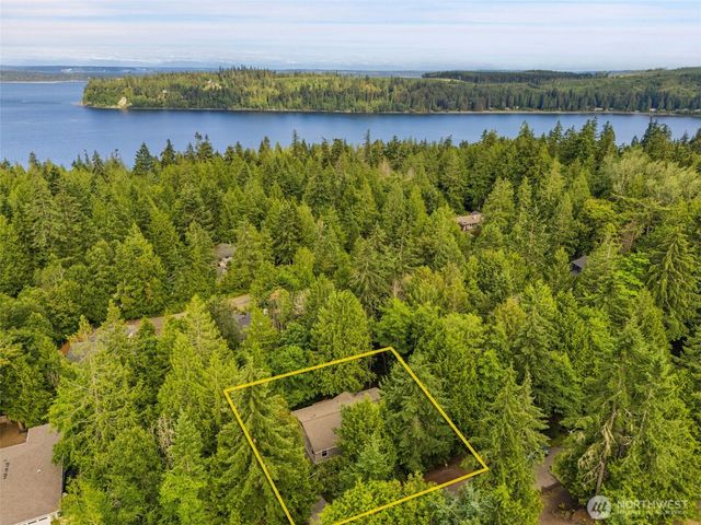 43 Goliah Lane, Port Ludlow, WA 98365