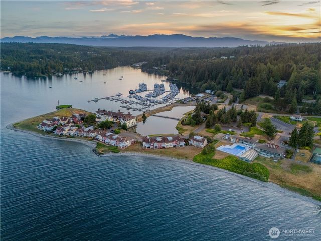 43 Goliah Lane, Port Ludlow, WA 98365