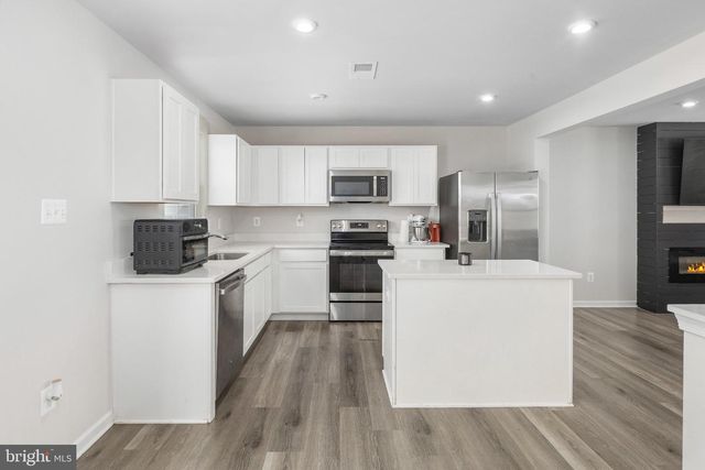 18240 CAPITAL CT, Ruther Glen, VA 22546