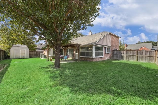 1306 Garden Court, Deer Park, TX 77536