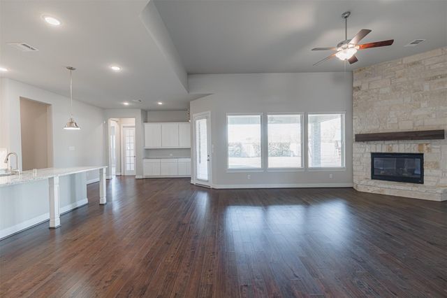 18731 Spellman Ridge Drive, Tomball, TX 77377