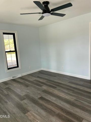 5000 Fairport Road, Oxford, NC 27565