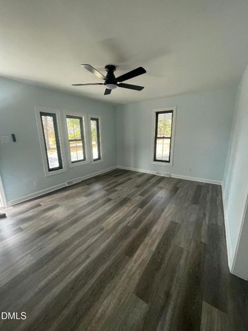 5000 Fairport Road, Oxford, NC 27565