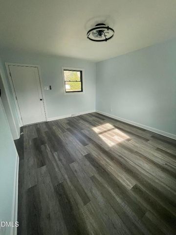 5000 Fairport Road, Oxford, NC 27565