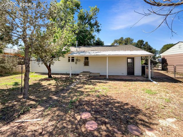 307 Mount View Lane, Fountain, CO 80817