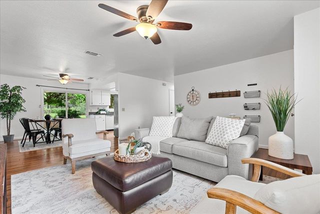15070 Woodland Loop, Penn Valley, CA 95946