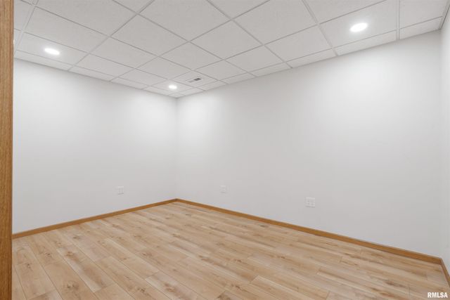 1101 2ND Street, Moline, IL 61265