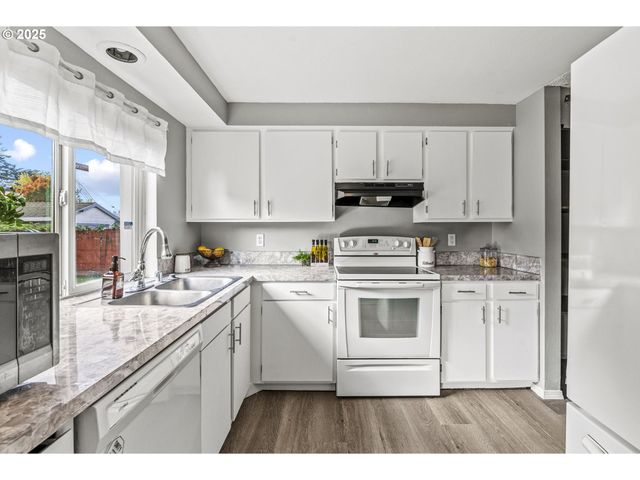 5513 Ne 39TH St, Vancouver, WA 98661