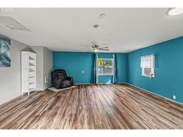 5513 Ne 39TH St, Vancouver, WA 98661