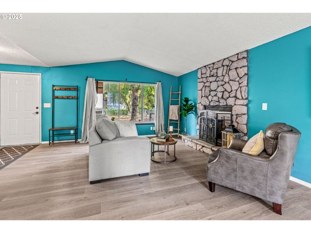5513 Ne 39TH St, Vancouver, WA 98661