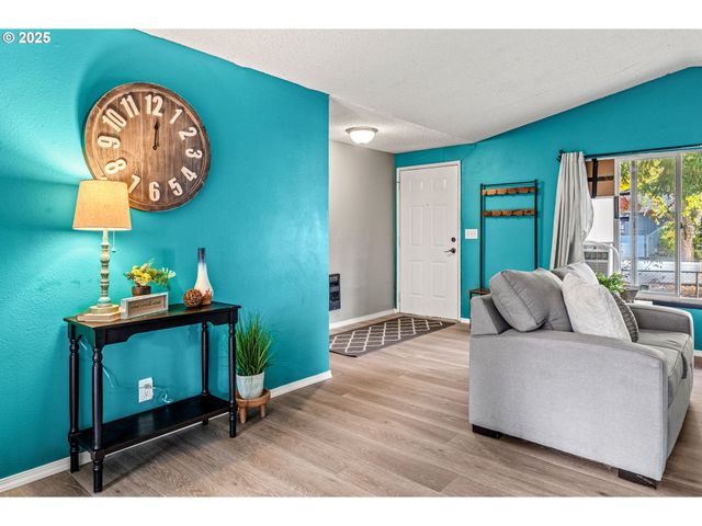 5513 Ne 39TH St, Vancouver, WA 98661