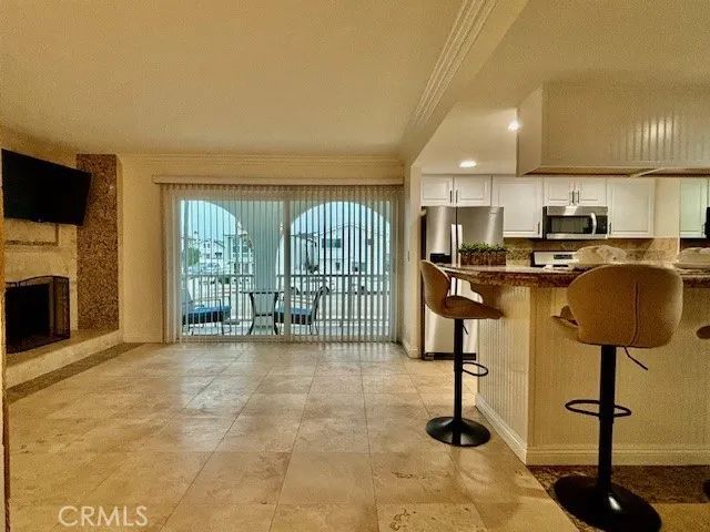 904 W BALBOA Boulevard, Newport Beach, CA 92661