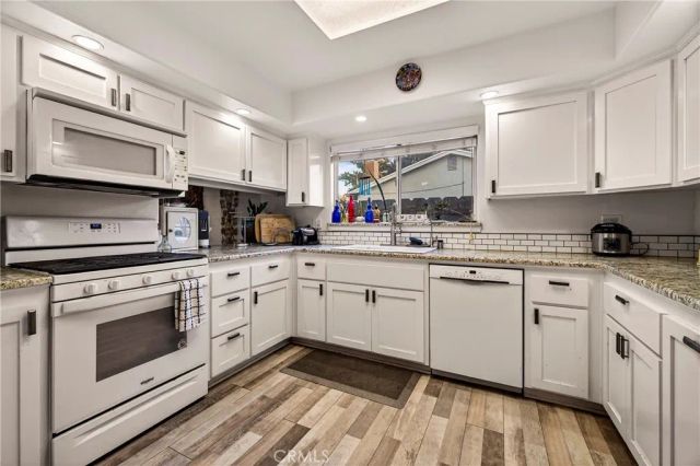 17 Quista, Chico, CA 95926